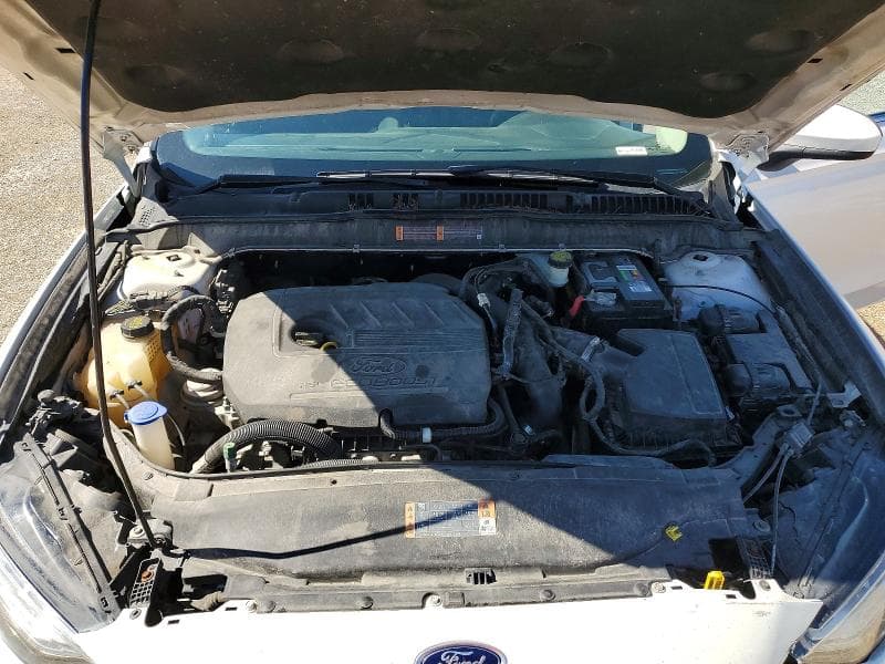 2017 FORD FUSION SE 11
