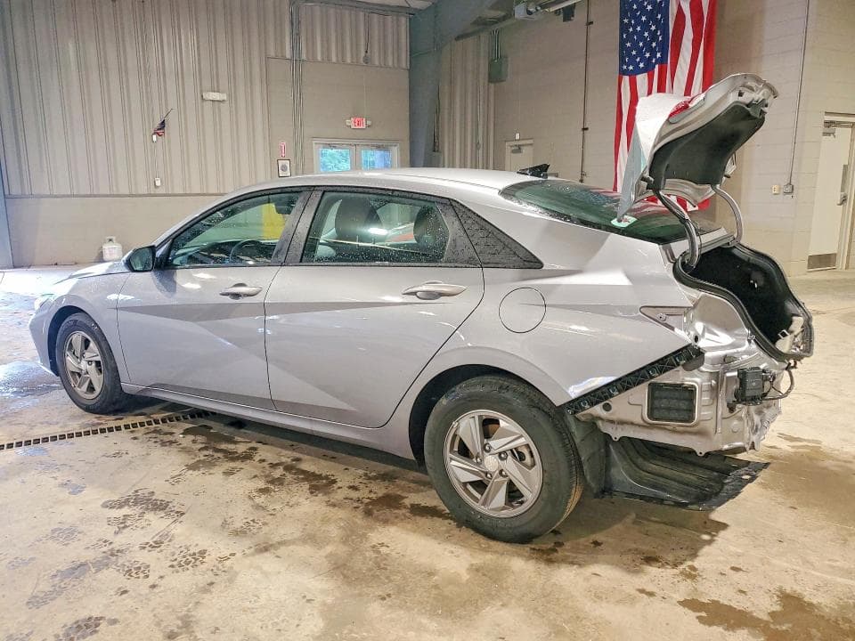 2025 HYUNDAI ELANTRA SE 2