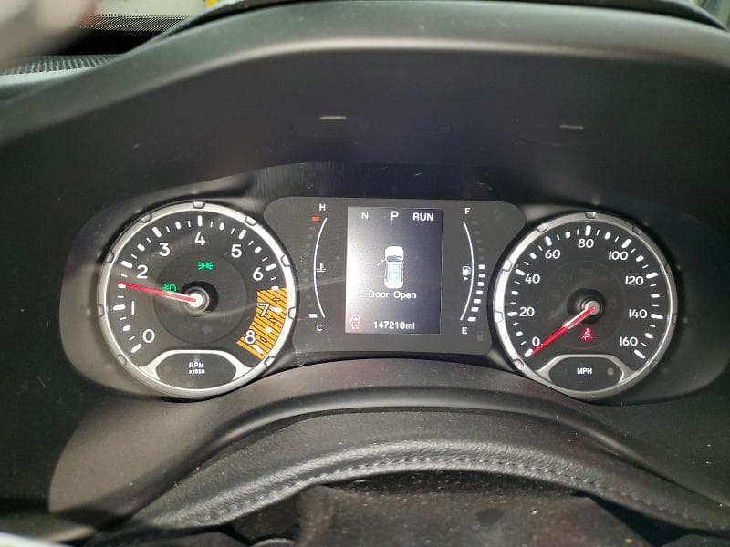 2020 JEEP RENEGADE LATITUDE LATITUDE 9
