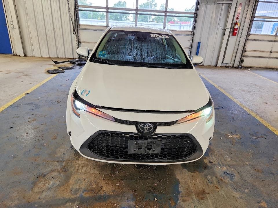 2020 TOYOTA COROLLA LE 5