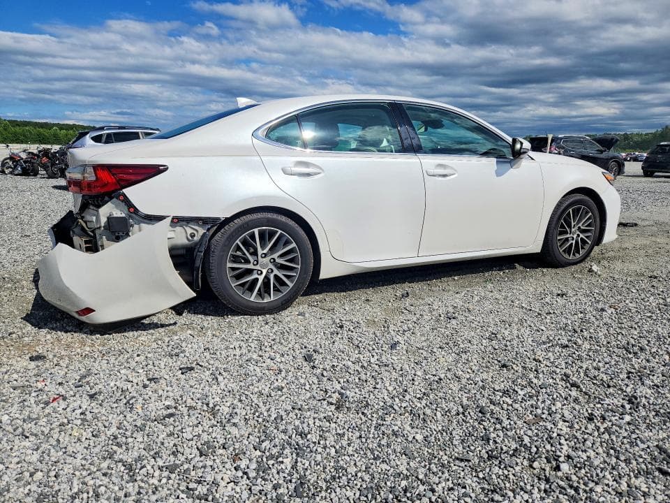 2016 LEXUS ES 350 3