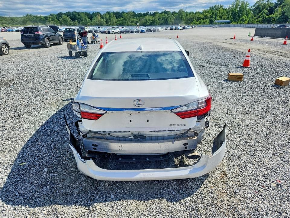 2016 LEXUS ES 350 6