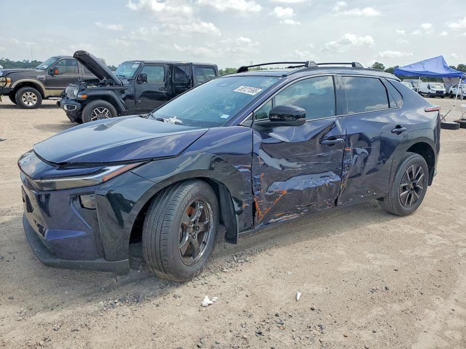 2026 TOYOTA BZ XLE PLUS - 1