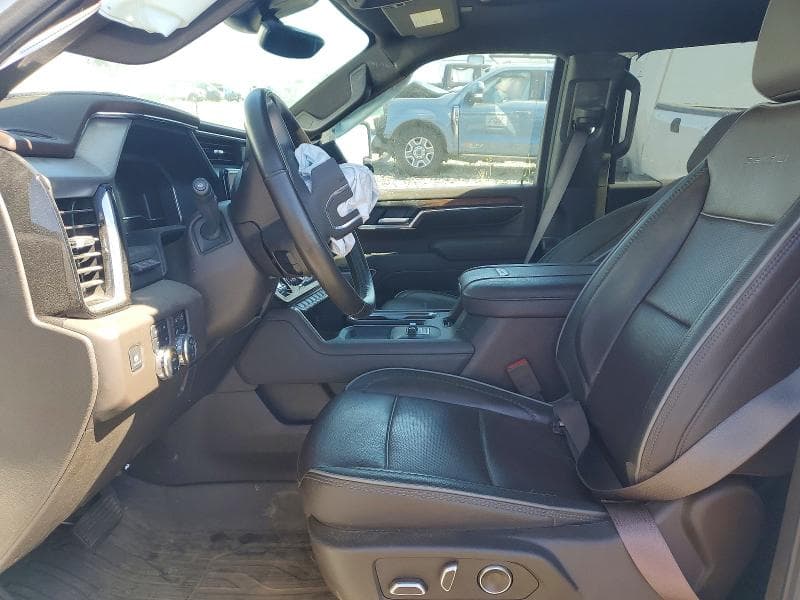 2025 GMC SIERRA K3500 DENALI 7