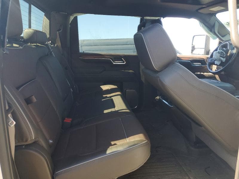 2025 GMC SIERRA K3500 DENALI 10