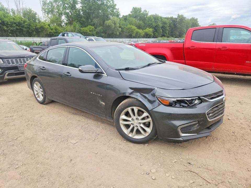 2017 CHEVROLET MALIBU LT LT 4