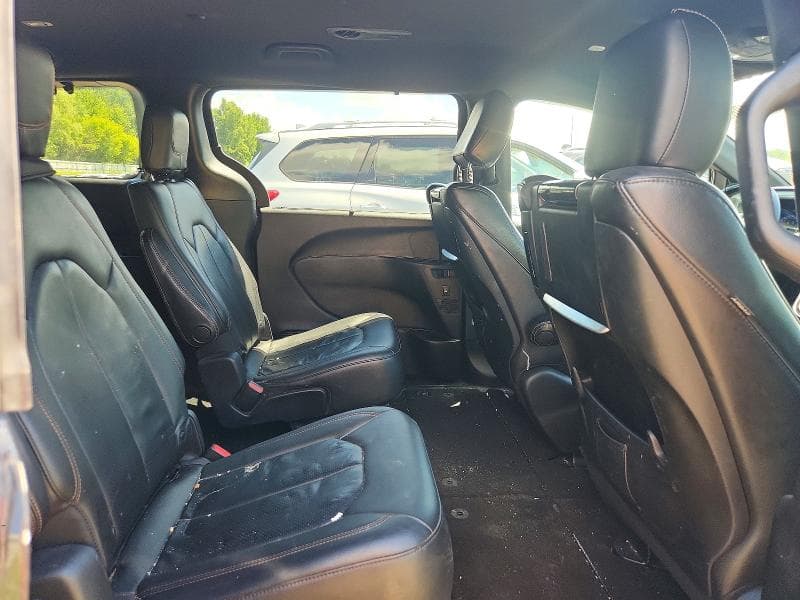 2018 CHRYSLER PACIFICA TOURING L PLUS 11
