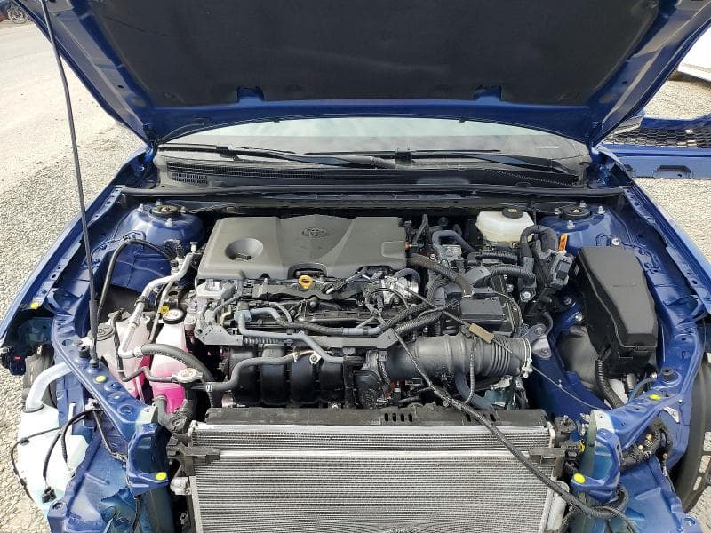 2025 TOYOTA CAMRY SE 11