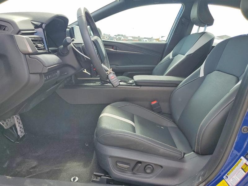2025 TOYOTA CAMRY SE 7