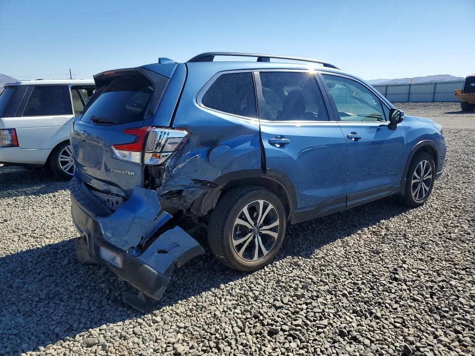 2020 SUBARU FORESTER LIMITED LIMITED 3