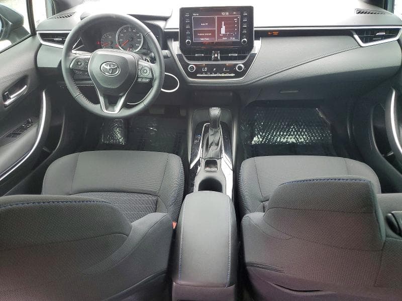 2020 TOYOTA COROLLA SE SE 8