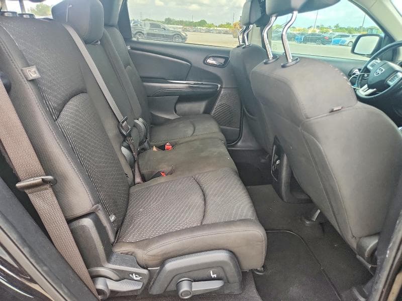 2018 DODGE JOURNEY SE 11