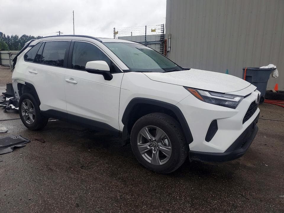 2024 TOYOTA RAV4 XLE XLE 5