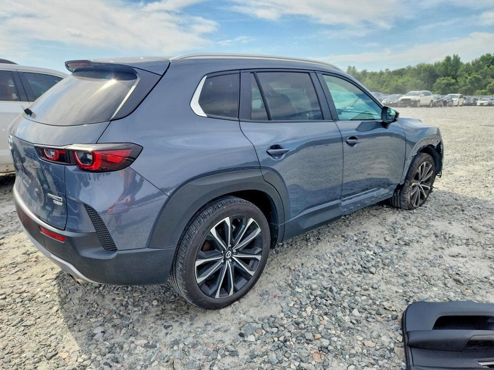 2023 MAZDA CX-50 BASE 3
