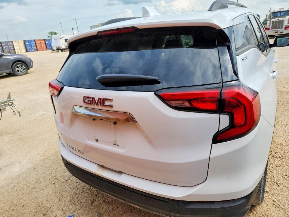 2020 GMC TERRAIN SLE 6