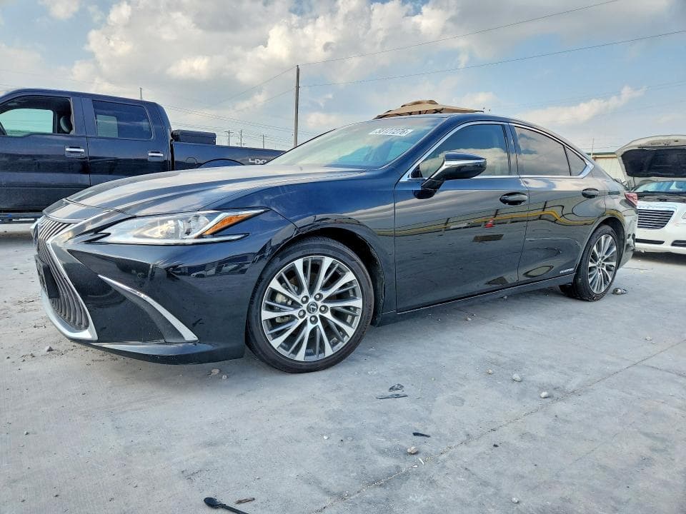 2021 LEXUS ES 300H 1