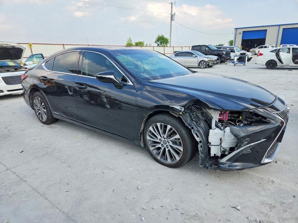 2021 LEXUS ES 300H 4