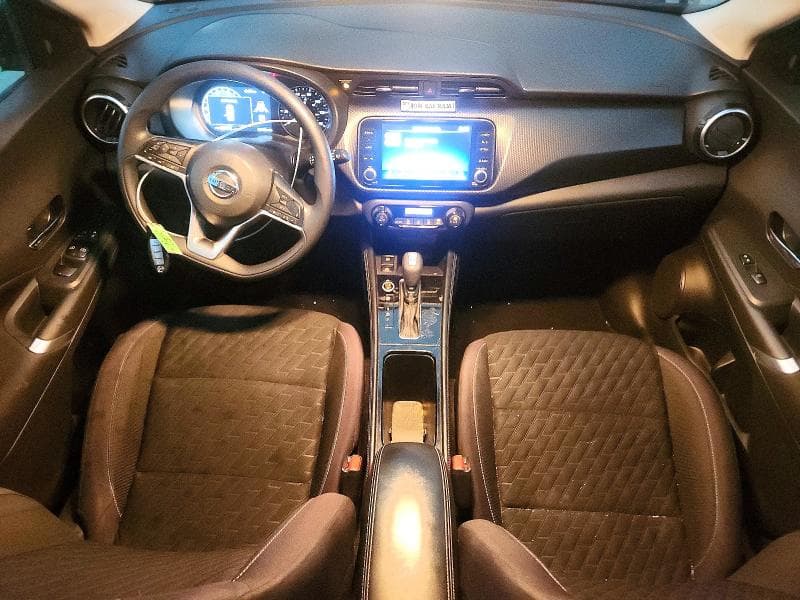 2021 NISSAN KICKS SV SV 8