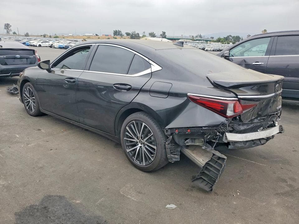 2024 LEXUS ES 300H BASE 2