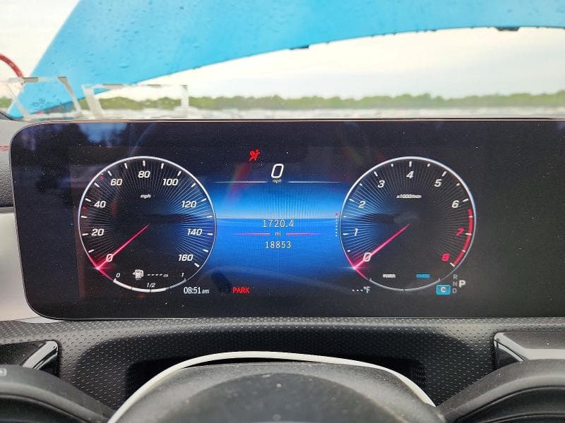 2025 MERCEDES-BENZ CLA 250 4MATIC 9