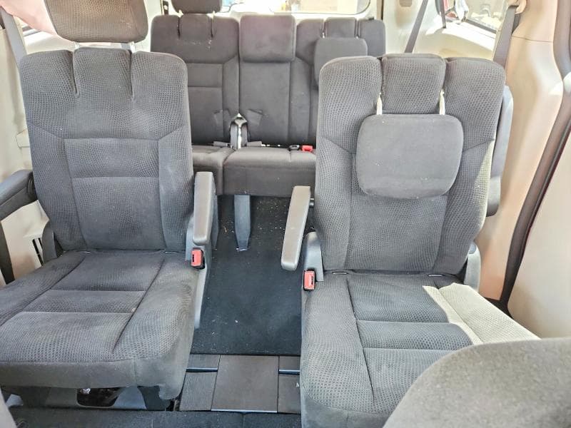 2017 DODGE GRAND CARAVAN SE SE 10