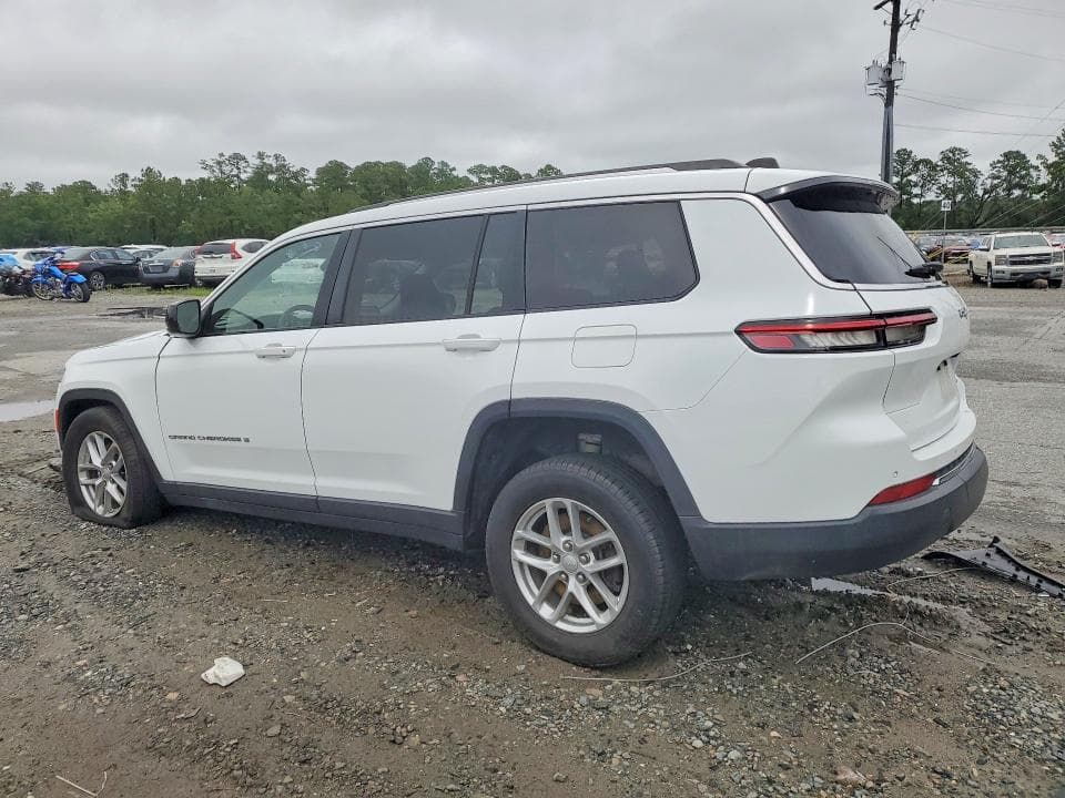 2023 JEEP GRAND CHEROKEE L LAREDO 2