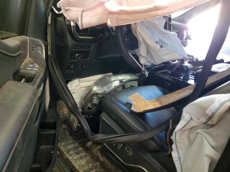 2023 FORD F150 SUPERCREW 8