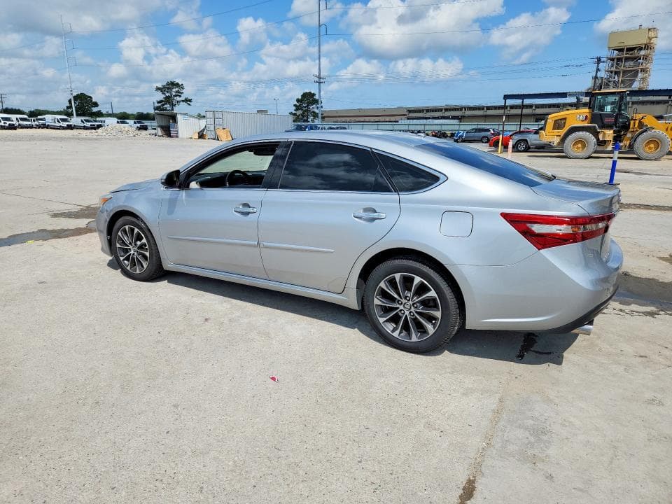 2018 TOYOTA AVALON XLE PREMIUM 2