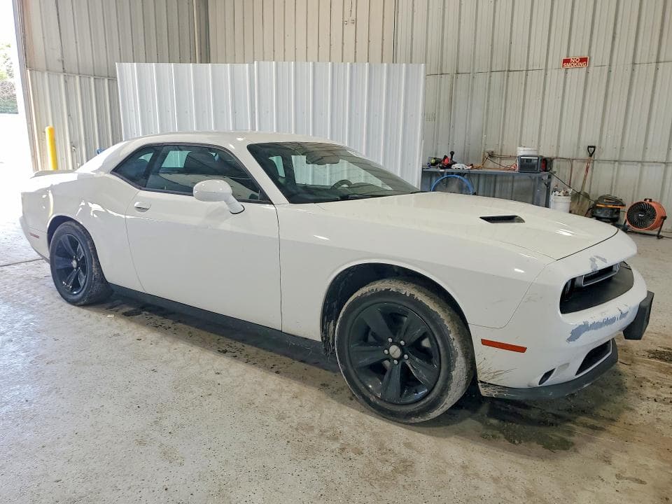 2019 DODGE CHALLENGER SXT 4
