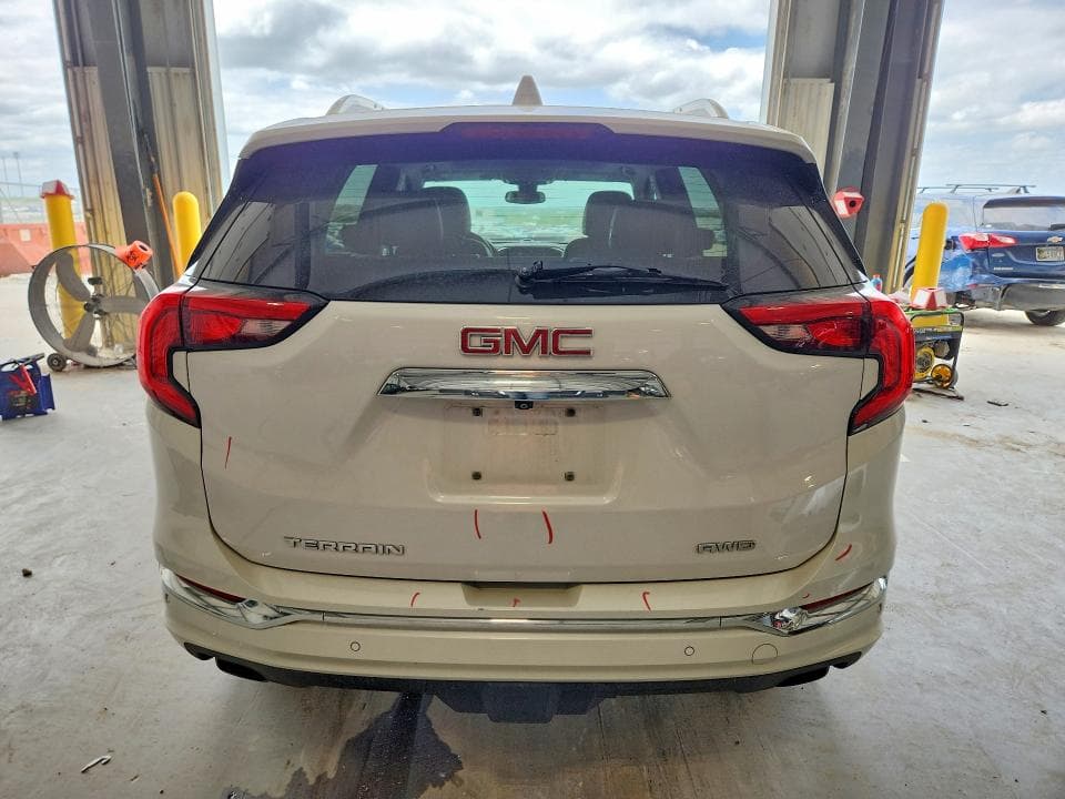 2020 GMC TERRAIN DENALI 6