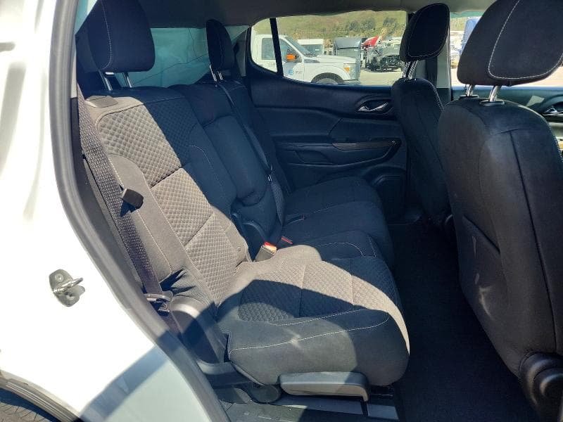 2018 GMC ACADIA SLE 11