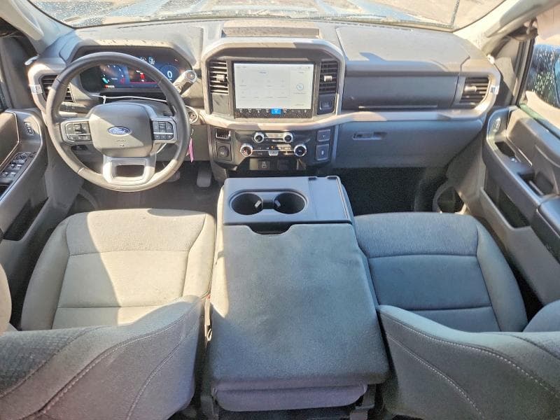 2025 FORD F150 XLT XLT 8