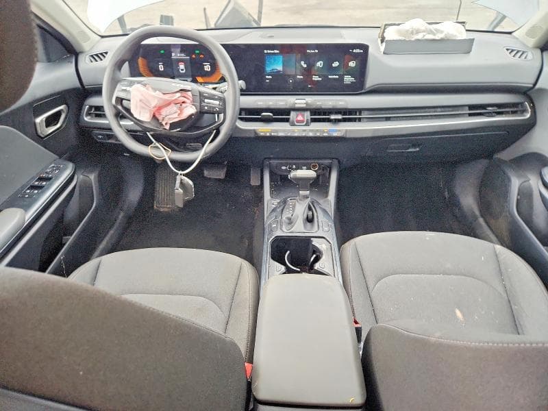 2025 KIA K4 LXS LXS 8