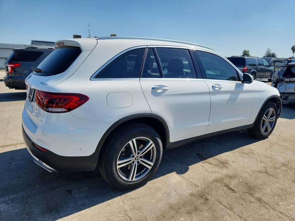 2020 MERCEDES-BENZ GLC 300 4MATIC 3