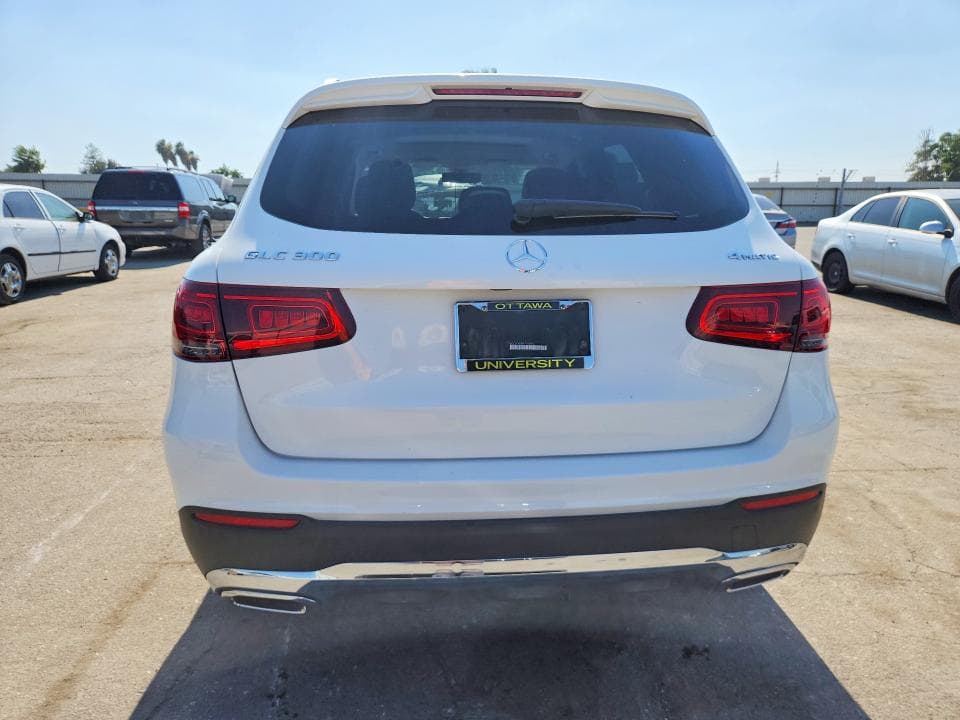 2020 MERCEDES-BENZ GLC 300 4MATIC 6