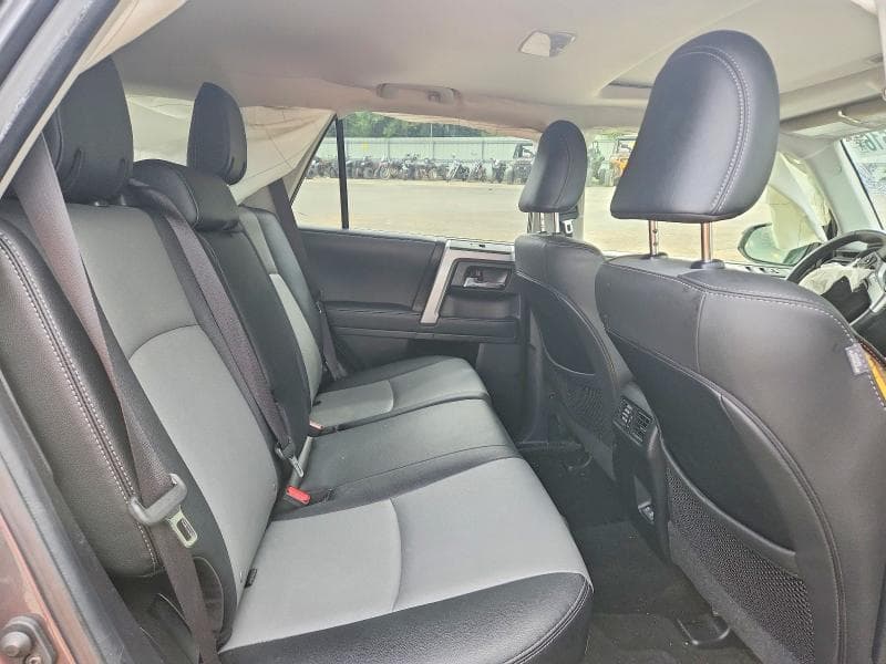 2022 TOYOTA 4RUNNER SR5 PREMIUM 11