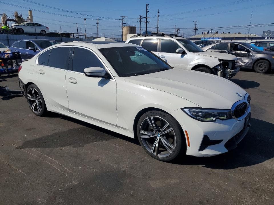 2021 BMW 330E 4