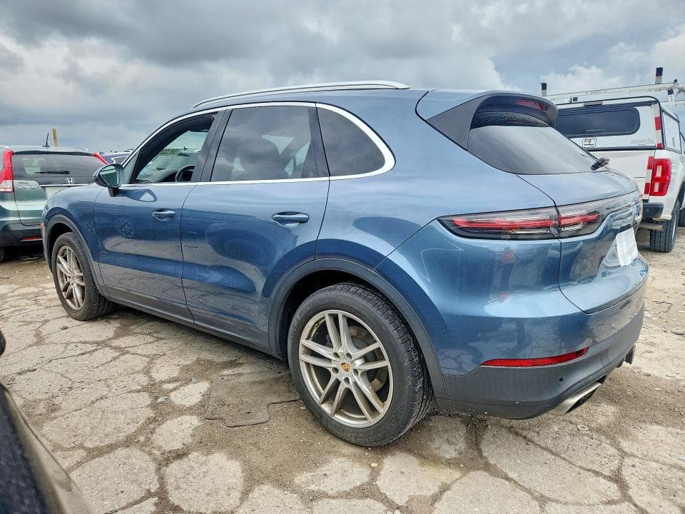 2019 PORSCHE CAYENNE 2