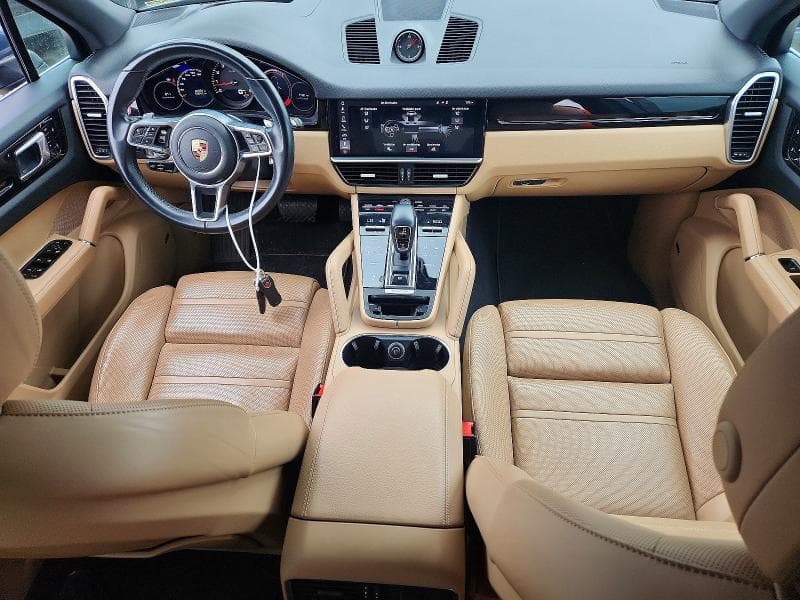 2019 PORSCHE CAYENNE 8