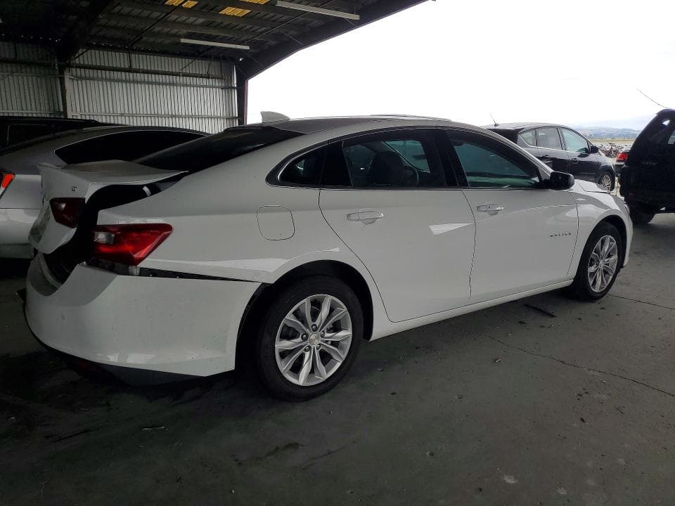 2024 CHEVROLET MALIBU LT 3