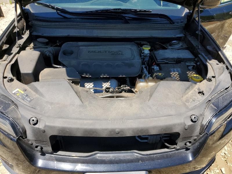 2019 JEEP CHEROKEE LATITUDE PLUS 12