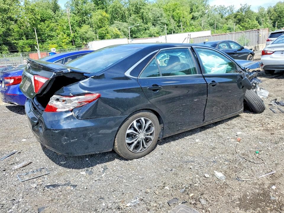 2017 TOYOTA CAMRY LE LE 3