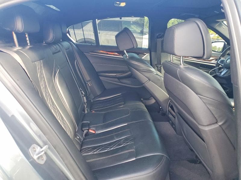 2018 BMW 5 SERIES 10