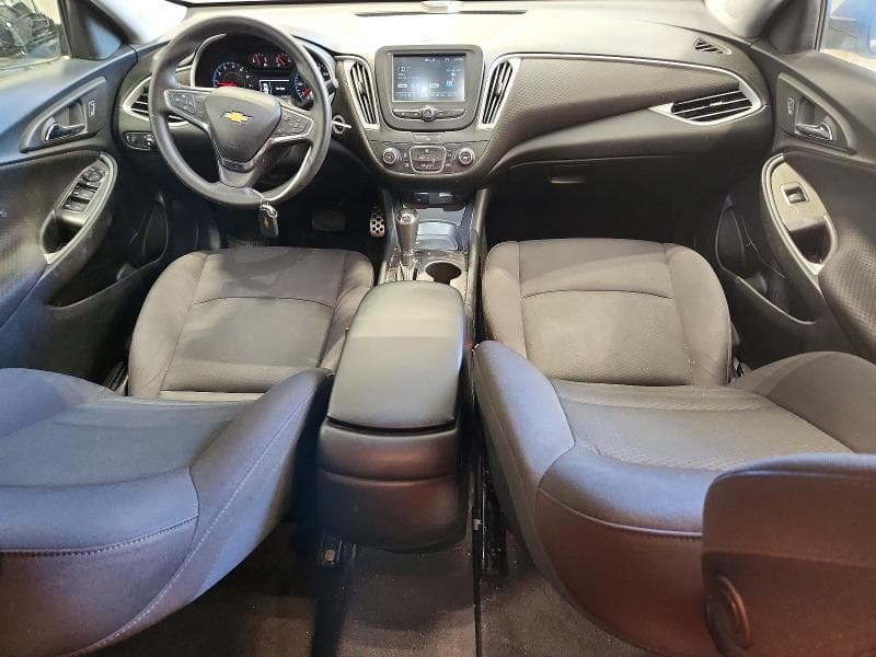 2017 CHEVROLET MALIBU LS 8