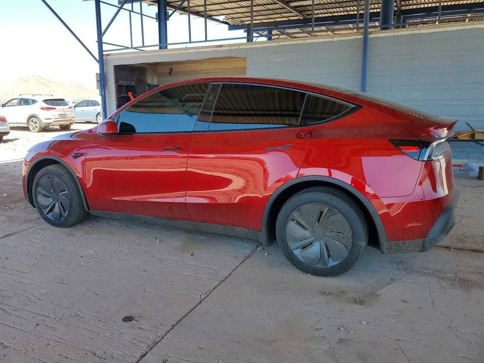 2026 TESLA MODEL Y 2