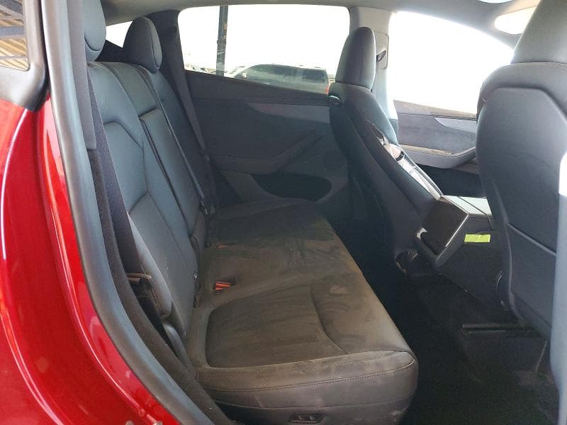 2026 TESLA MODEL Y 11