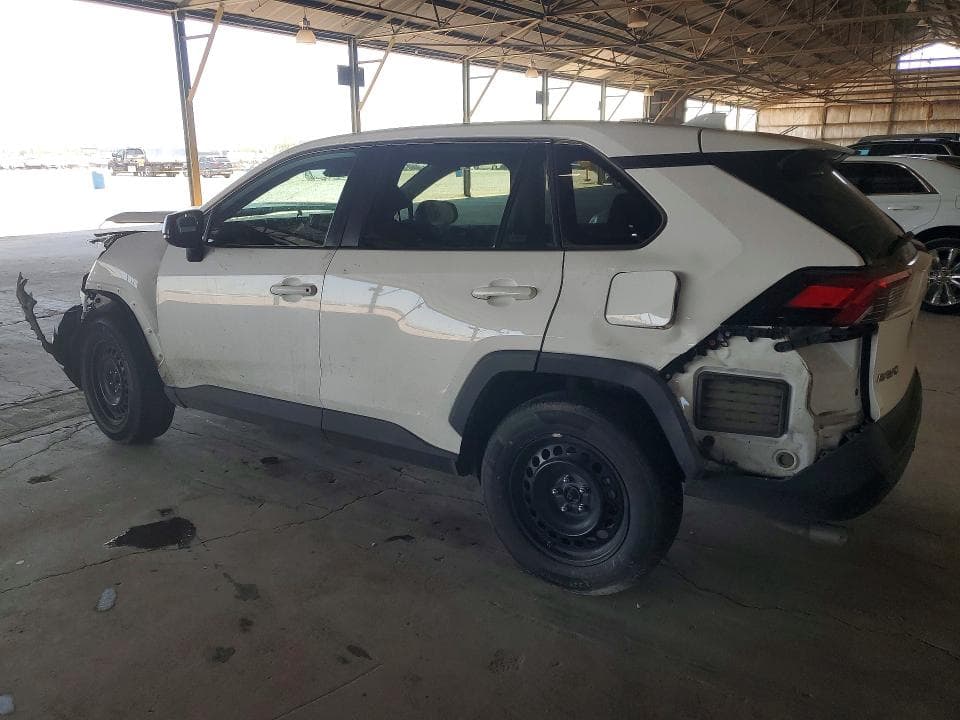 2023 TOYOTA RAV4 LE 2