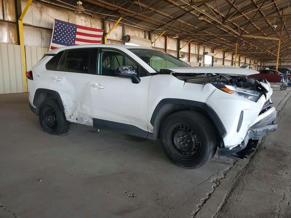 2023 TOYOTA RAV4 LE 4