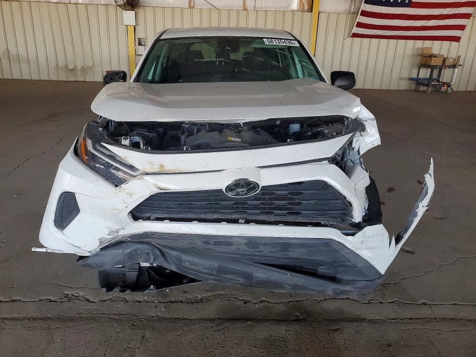 2023 TOYOTA RAV4 LE 5