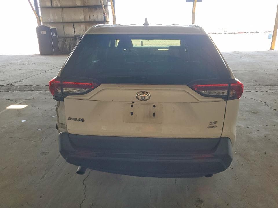 2023 TOYOTA RAV4 LE 6